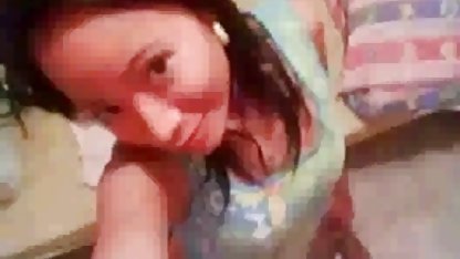 Morena Kimberly Kendall gemidos de cunnilingus y se folla xxx gratis culioneros a un hombre negro