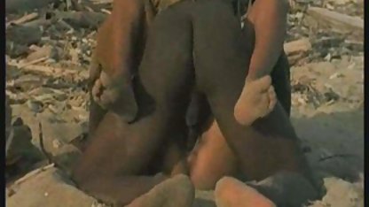 Maduro quédate a mi videos culioneros full lado vi hijastro oliendo sus bragas y le da un fresco mamada