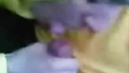 Loco con sexo en publico culioneros emoción, una madura, pero sigue siendo muy sexy tía caricias de su cueva con sus dedos