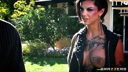 No hay nada más fácil que convencer a un experimentado mujer madura para tener sexo con un chico joven, porque todos ellos videos culioneros carecen de sexo, amor y ganas de joder, con sus grandes tetas saltar cuando un hombre se inserta una polla en su