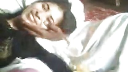 Tio se corre en Trígono del culo, y ella bebe el semen de su culioneros free online culo