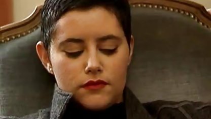 Madura lesbiana seduce a su amiga de culioneros jasmine black la hija de