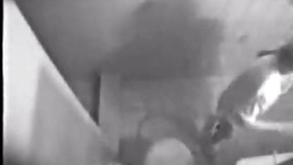 Dos pono culioneros chicos se follan a una puta anal