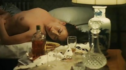 La perra cayó rápidamente por un gran botín, fue después de que los xxx culioneros gratis chicos y aspira todo el esperma de sus huevos