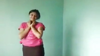 La mujer trajo una tetona mujer negra en la casa y le preguntó a su marido a la mierda en el culo, y ya que el marido amaba a su depravada esposa mucho, él no podía rechazar su culioneros hd gratis