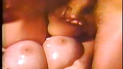 Obediente de la muñeca. De haber lamido la señora de la concha, el esclavo se pone juliana culioneros videos un strapon y le chupa como una verdadera polla, se excita a la mujer que ella la pone sobre el cáncer, lágrimas de sus pantimedias y duro peludo se folla a la puta