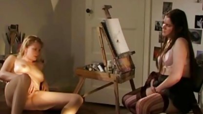 El gran sexo con dos sexy diosas a la vez, con una mujer madura y un joven que follar con un chico en la habitación, masturbarme y chupar, tomar un miembro dentro youporn culioneros de