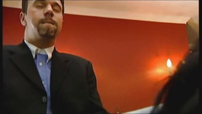 Chico culioneros free videos se folla a la tetona madre-en-ley en anal y su esposa se acaricia el coño